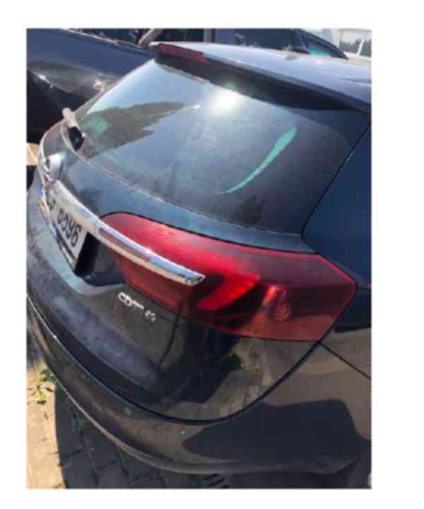 OPEL INSIGNIA, r. 2013 (akt. nepojízdné, ale opravitelné) - foto 8