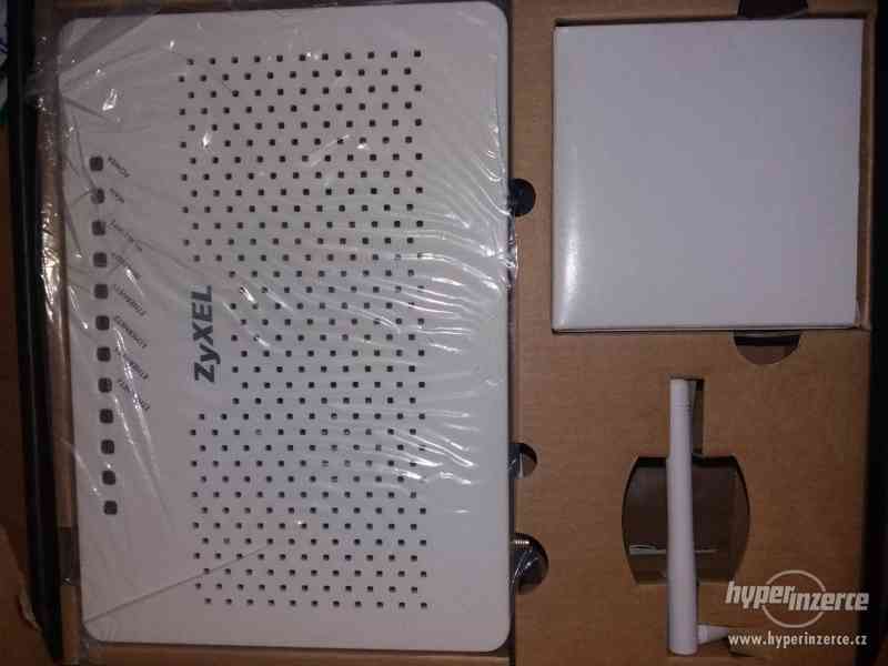 ZyXEL FSG1100HN Wireless active router - foto 2