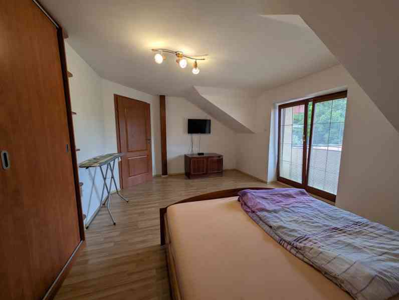 Prodej domu 5+1, obytná plocha 140 m², pozemek 215 m² - foto 30