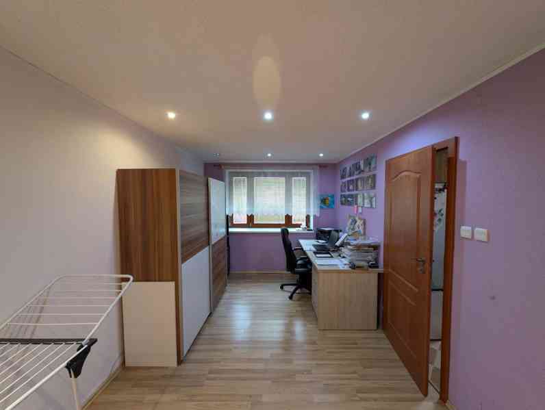 Prodej domu 5+1, obytná plocha 140 m², pozemek 215 m² - foto 5