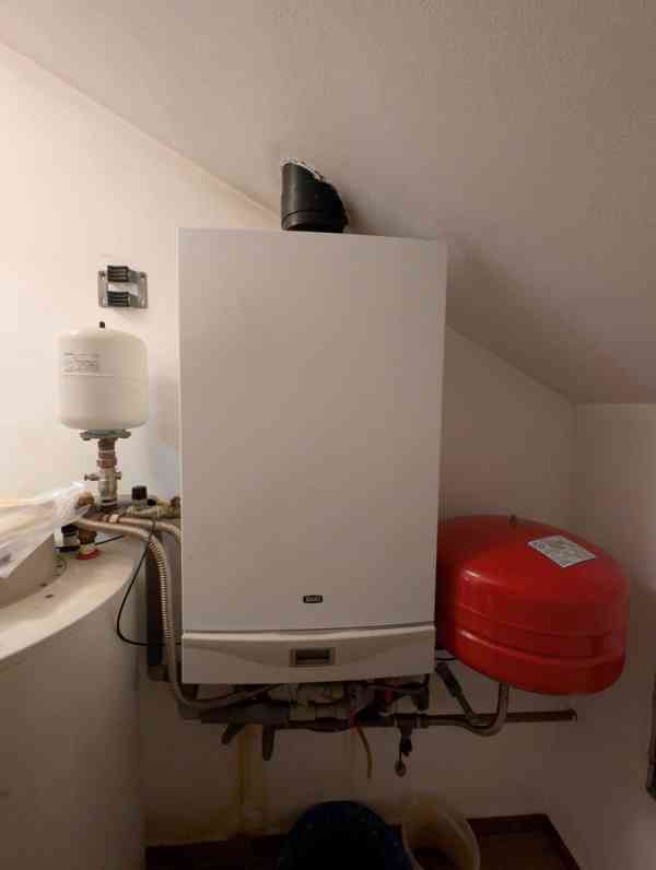 Prodej domu 5+1, obytná plocha 140 m², pozemek 215 m² - foto 25