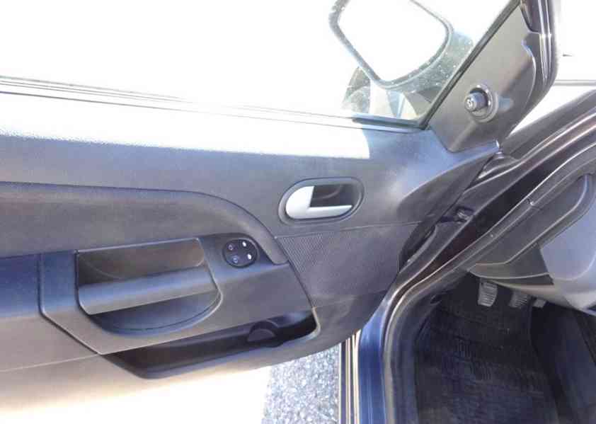 Ford Fiesta, 1.4i (59 KW)r.v.2008 - foto 6