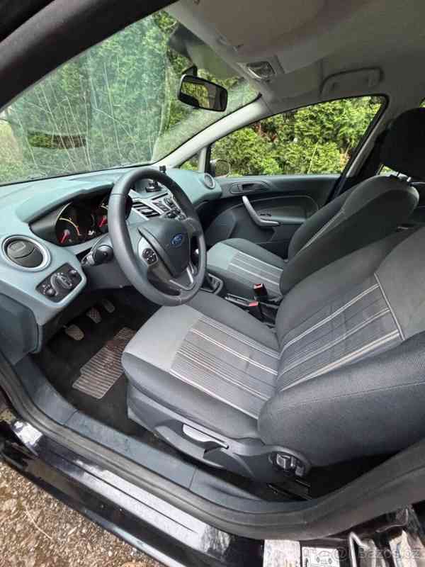 Ford Fiesta ČR, 138t. km, NOVÁ STK DO 2028 - foto 15