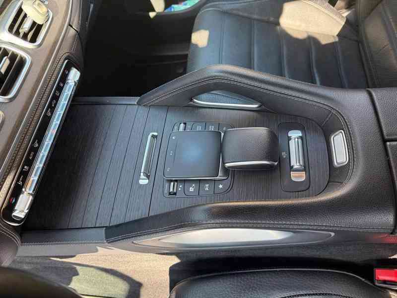 Mercedes Benz GLE 400d 4MATIC - foto 2