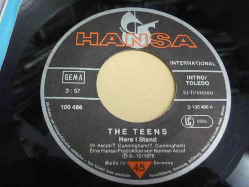 The Teens – Here I Stand  (SP) - foto 3