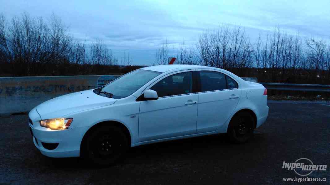 Mitsubishi Lancer 1.8 MIVEC - foto 1