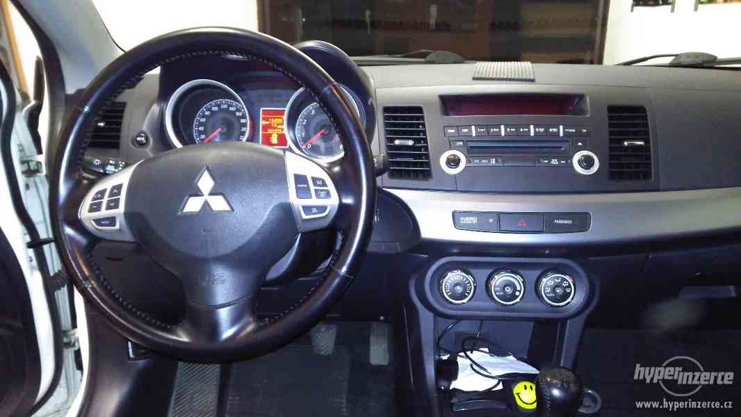 Mitsubishi Lancer 1.8 MIVEC - foto 6