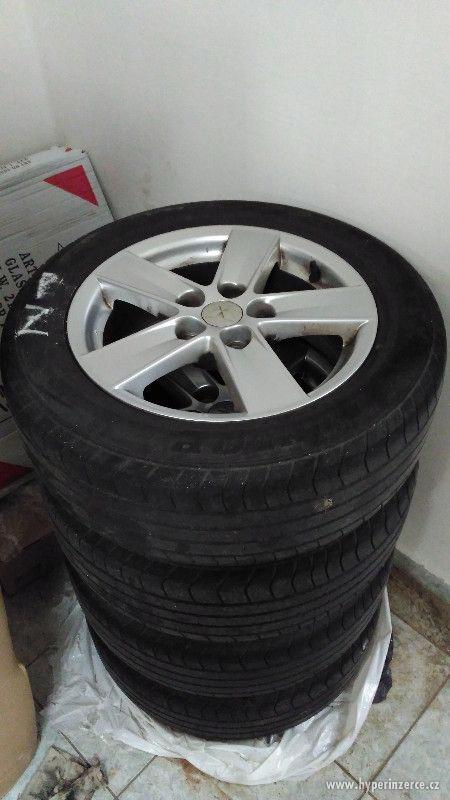 Mitsubishi Lancer 1.8 MIVEC - foto 11
