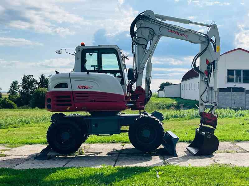 Kolové rypadlo Takeuchi TB295W (Možnost leasingu) - foto 5