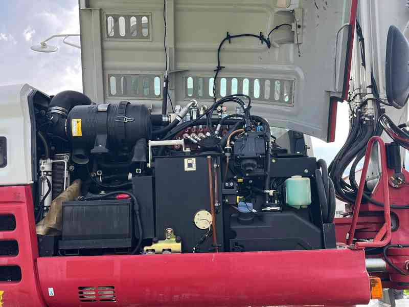 Kolové rypadlo Takeuchi TB295W (Možnost leasingu) - foto 11