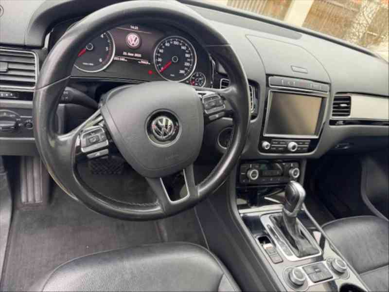 Volkswagen Touareg 3,0 V6  TDI BMT 8TT  193kW - foto 9