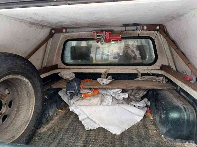 Nissan Double Cab 2,5   TDI 4x4 2005 - foto 6