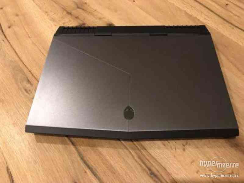 Dell Alienware 17 R4 i7-7820HK / GTX 1080 / 32GB / 1TB + 25 - foto 2