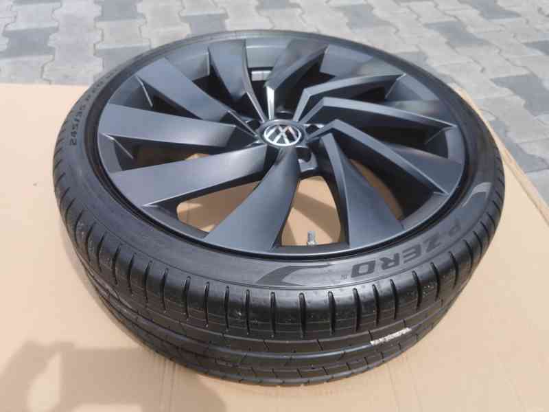 Nová kola VW Arteon ET 40 20 Rosario pneu Pirelli 245x35 R20