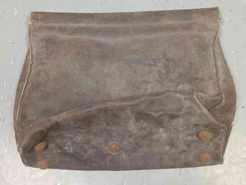 Historická koženková taška, zámeček. - foto 5