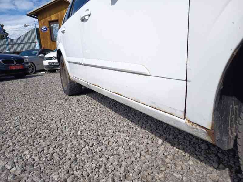 OPEL Astra caravan 1,7CDI Elegance - foto 12