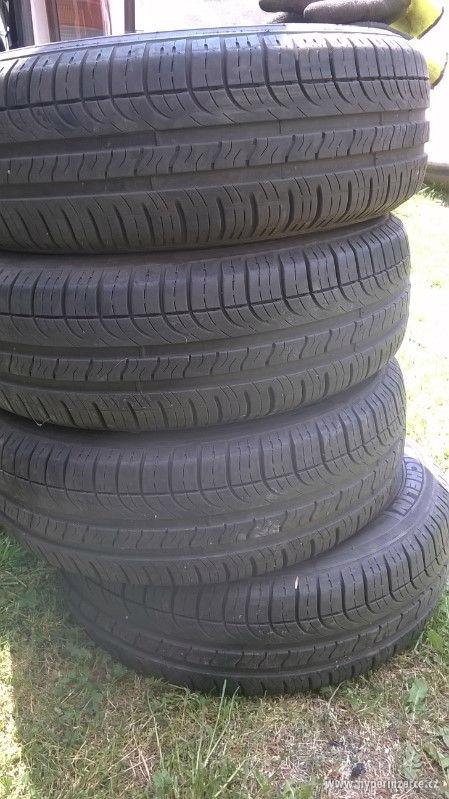 Prodám letní pneu Michelin - foto 1