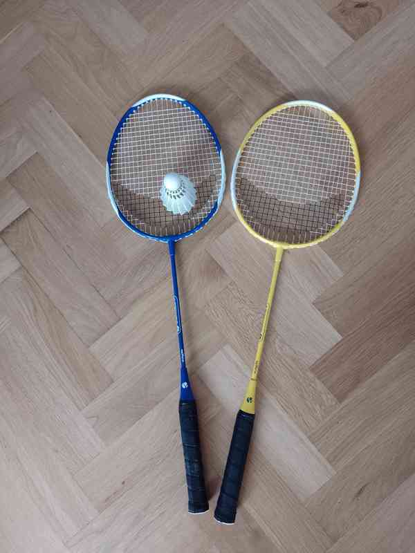 Rakety na badminton - foto 1