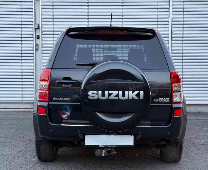 Suzuki Grand Vitara 2.0i Club benzín 103kw - foto 8