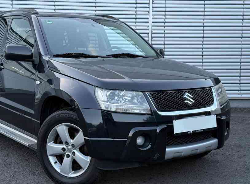 Suzuki Grand Vitara 2.0i Club benzín 103kw - foto 3
