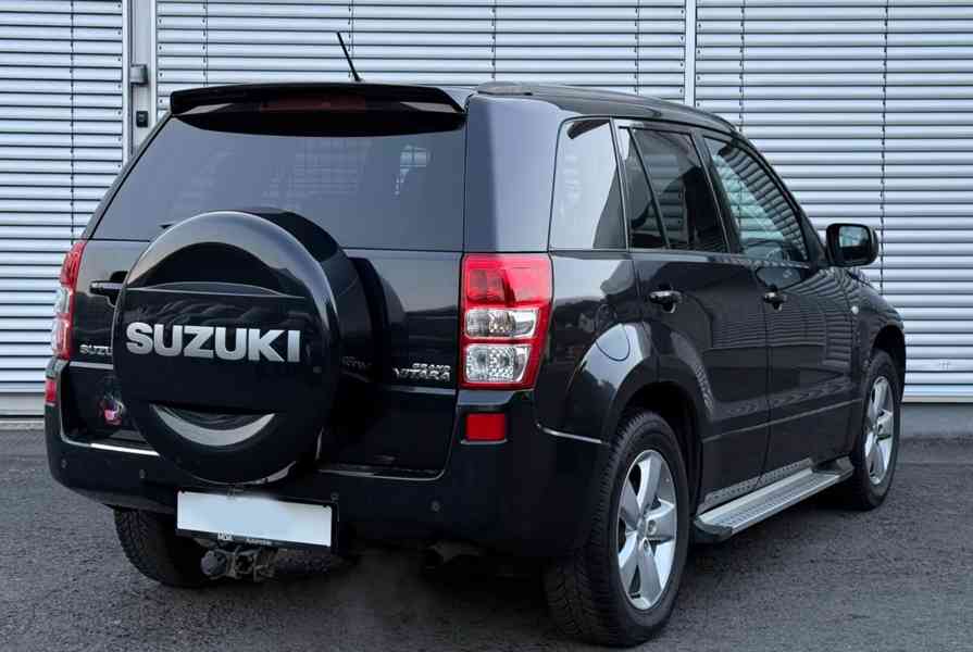 Suzuki Grand Vitara 2.0i Club benzín 103kw - foto 7