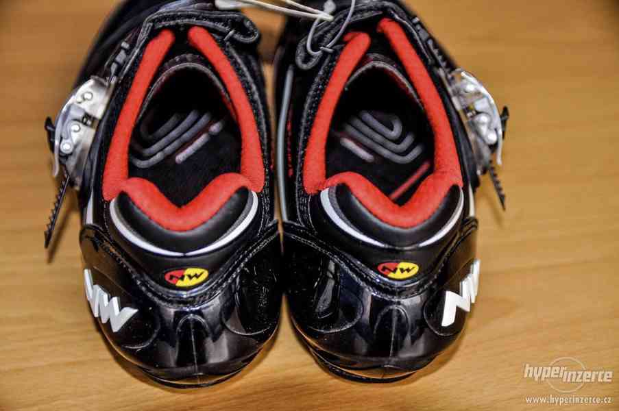NORTHWAVE Vertigo Pro SBS black-white-red - foto 3