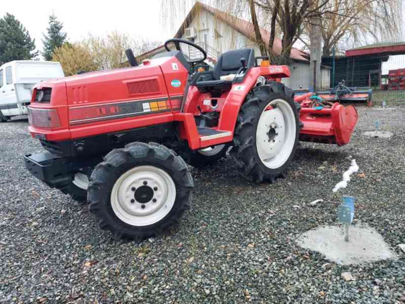Traktor Mitsubishi MT20, 4x4, 20hp + fréza - foto 1