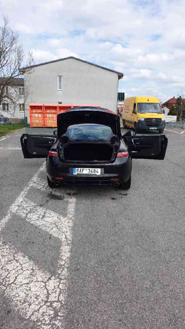 Renault Laguna Coupé GT 2.0 dCi	 - foto 5