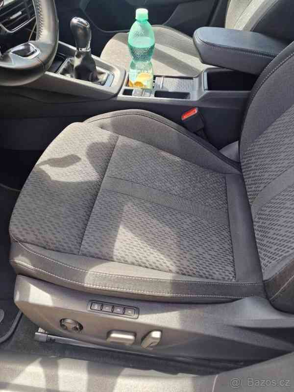 Škoda Octavia 2,0   TDI First Edition Matrix - foto 8