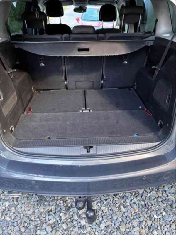 Opel Zafira 1,9   CDTI 125 kW AUTOMAT - foto 8