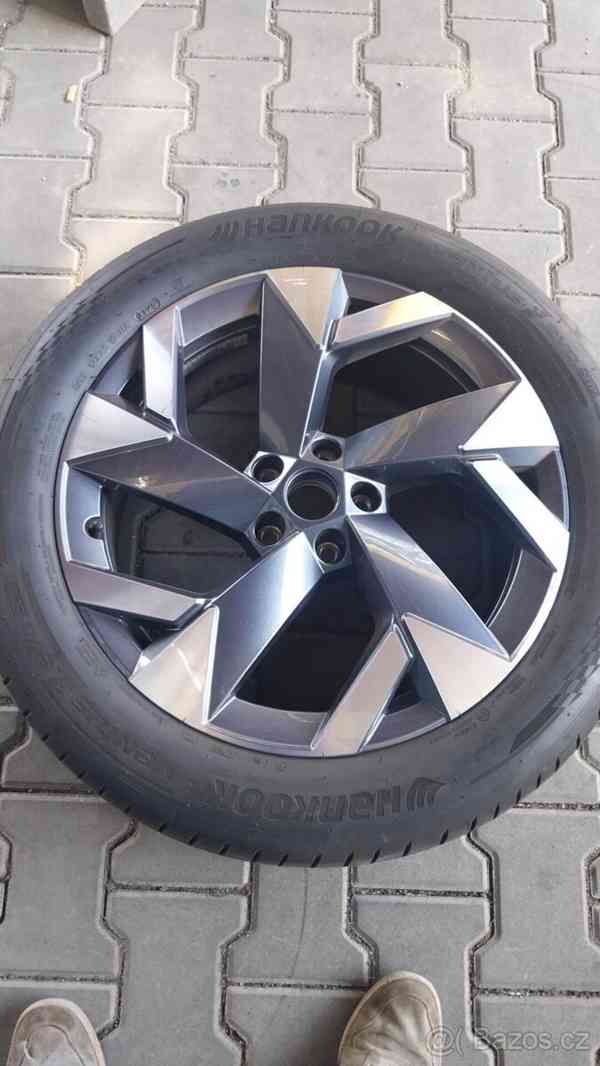 Prodám 1 x originál alu Škoda Kodiag - pneu 235/50/19 - foto 2