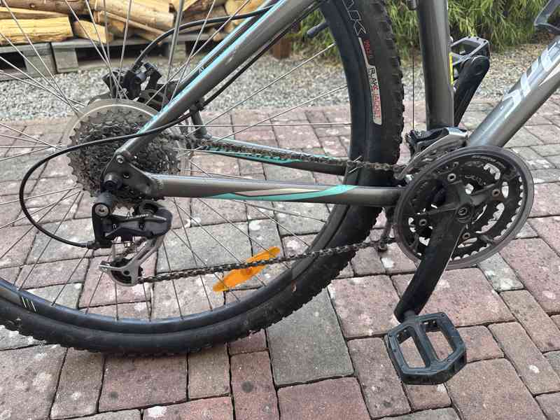 Specialized Myka 29" - dámské horské kolo, jen 800km - foto 2