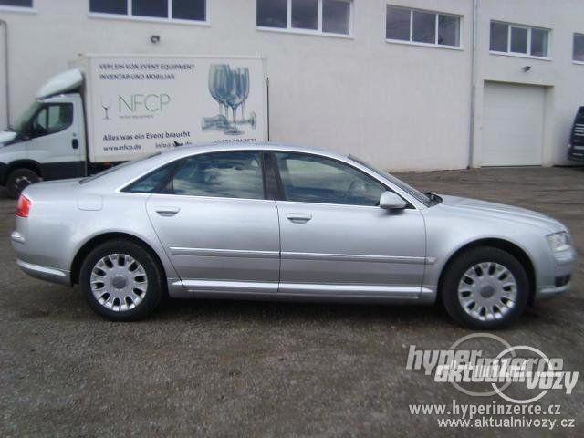 Audi A8 3.0, nafta, automat, vyrobeno 2004, navigace, kůže - foto 2