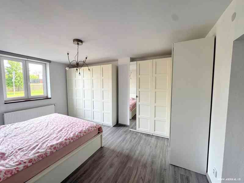 Pronájem rodinného domu 3+1 s garáží a zahradou, Praha 15 - foto 6