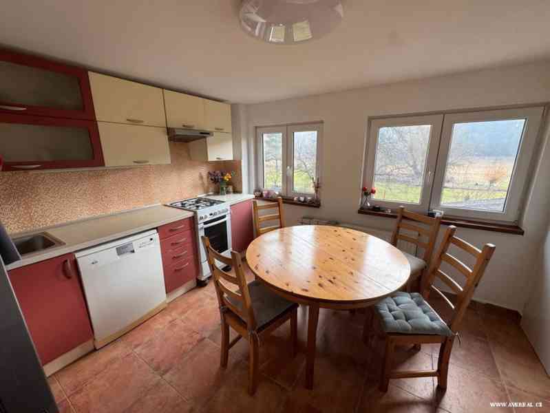 Pronájem rodinného domu 3+1 s garáží a zahradou, Praha 15 - foto 5