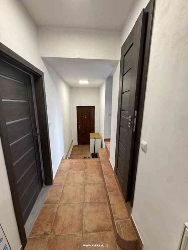 Pronájem rodinného domu 3+1 s garáží a zahradou, Praha 15 - foto 14