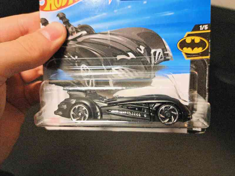 Limitované Batman Hot Wheels 2ks - foto 6