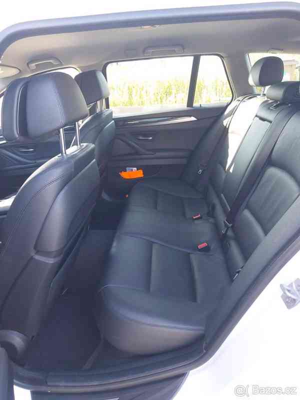 BMW Řada 5 2,5 AUTOMAT 160kW – 2014, Kůže - foto 9