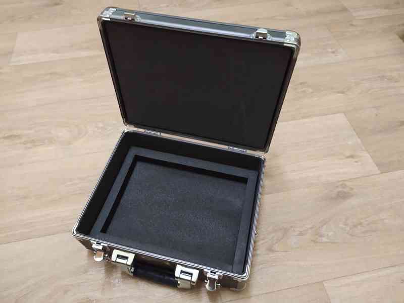 Kufřík Vanguard - foto 3