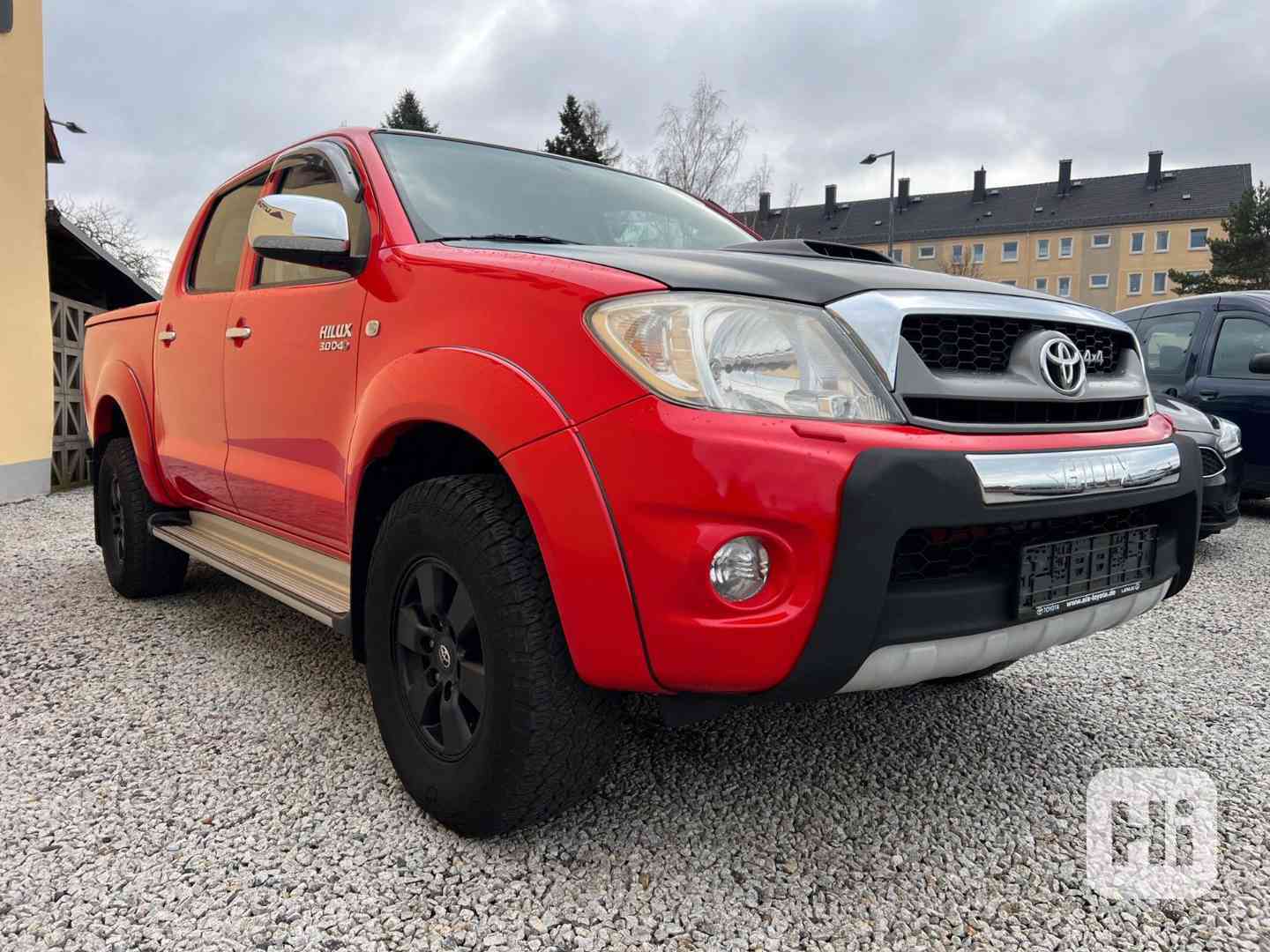 Toyota Hilux 3,0 D4D Double Cab Sol AUT. 4x4 126kw - foto 1