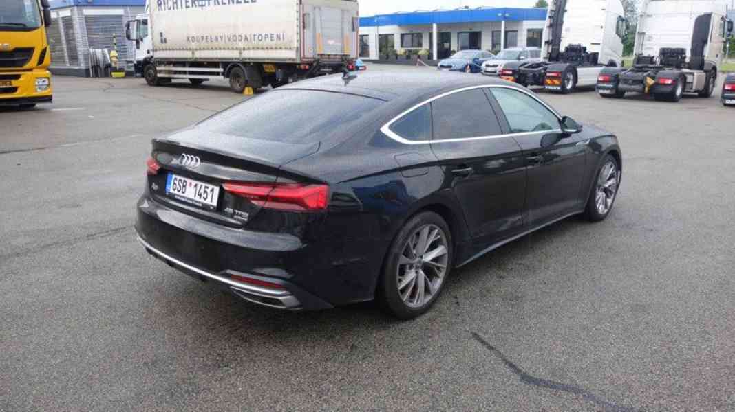 AUDI A5 SPORTBACK - foto 3