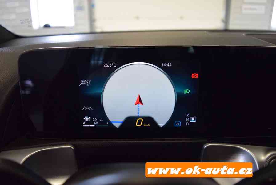Mercedes-Benz GLB 200d BUSINESS 95 000 KM 12/2021 - DPH  - foto 18