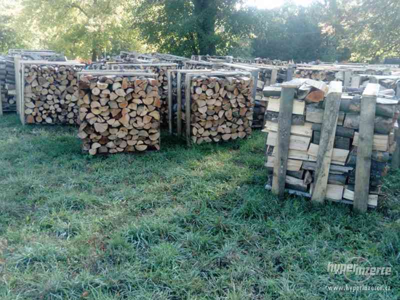 Suché štípané bukové drevo - foto 2