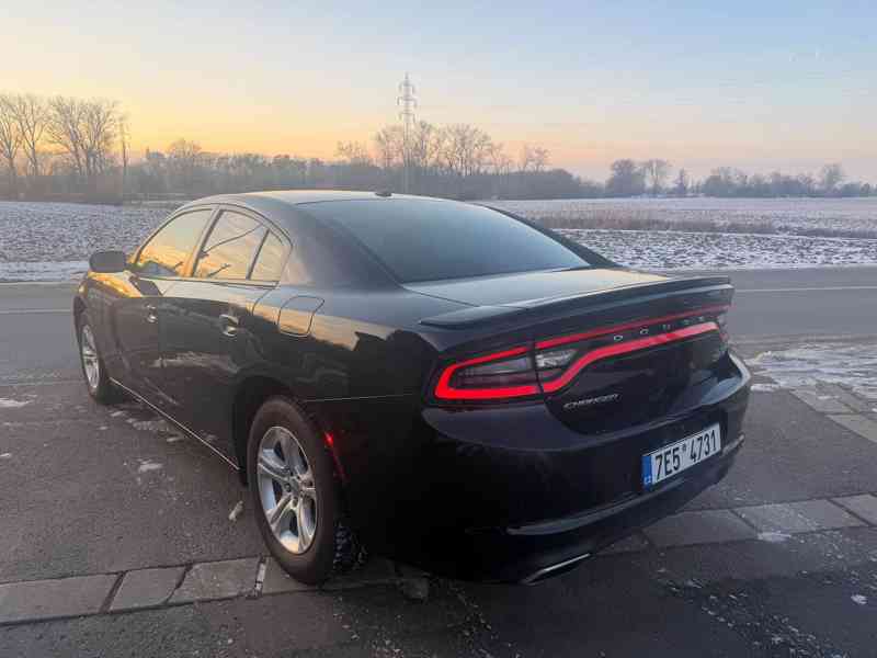 Dodge Charger 3,6 RWD Facelift 2015  - foto 3