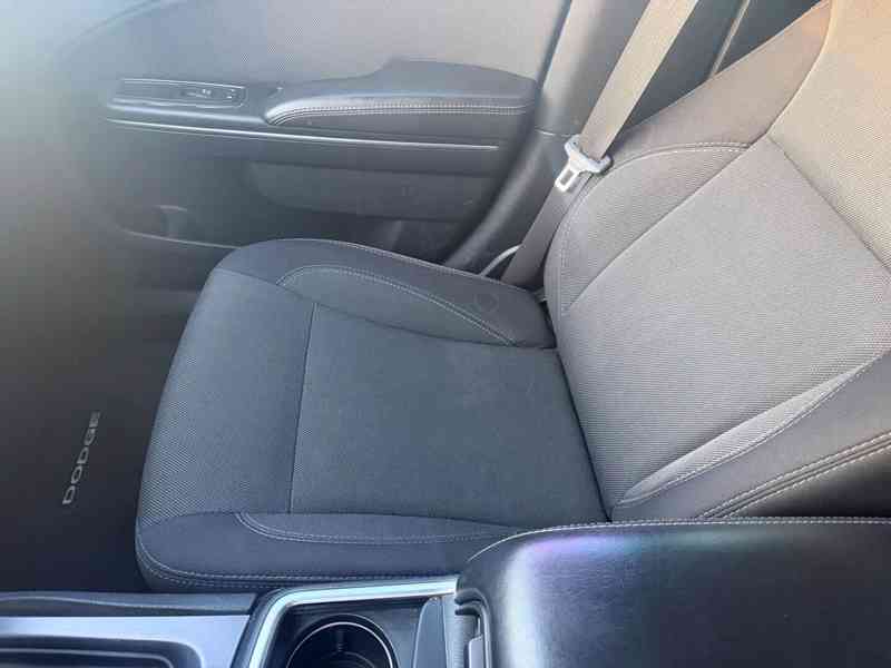 Dodge Charger 3,6 RWD Facelift 2015  - foto 20