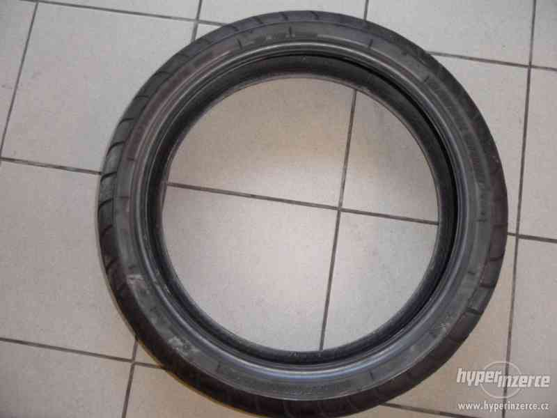Bridgestone Battlax BT 028 120/70 R18 59V - foto 1