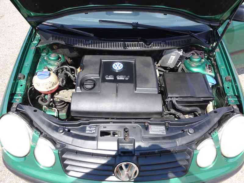 VW Polo 1.2i r.v.2002 (47 kw) STK:4/2027 - foto 15