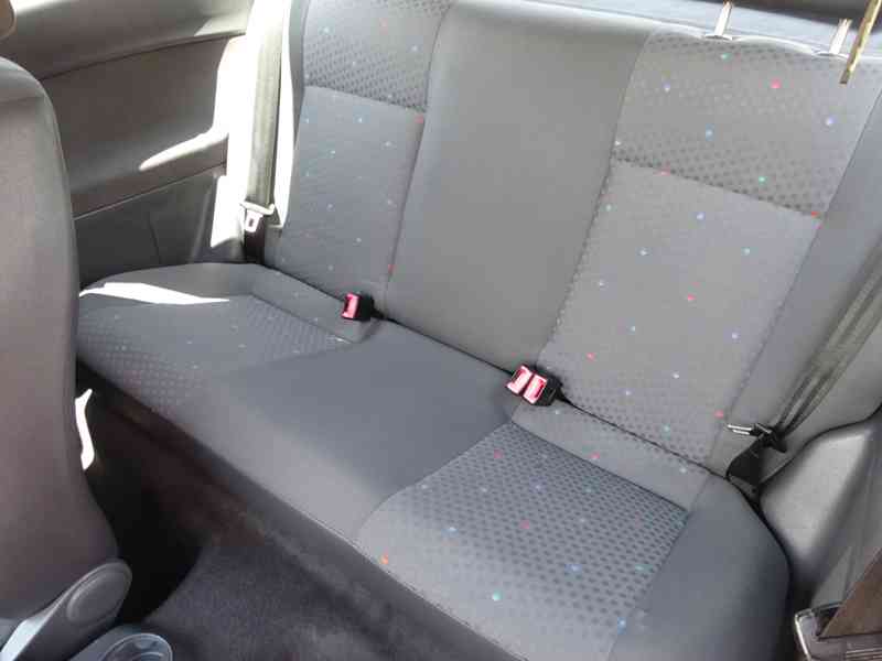 VW Polo 1.2i r.v.2002 (47 kw) STK:4/2027 - foto 13