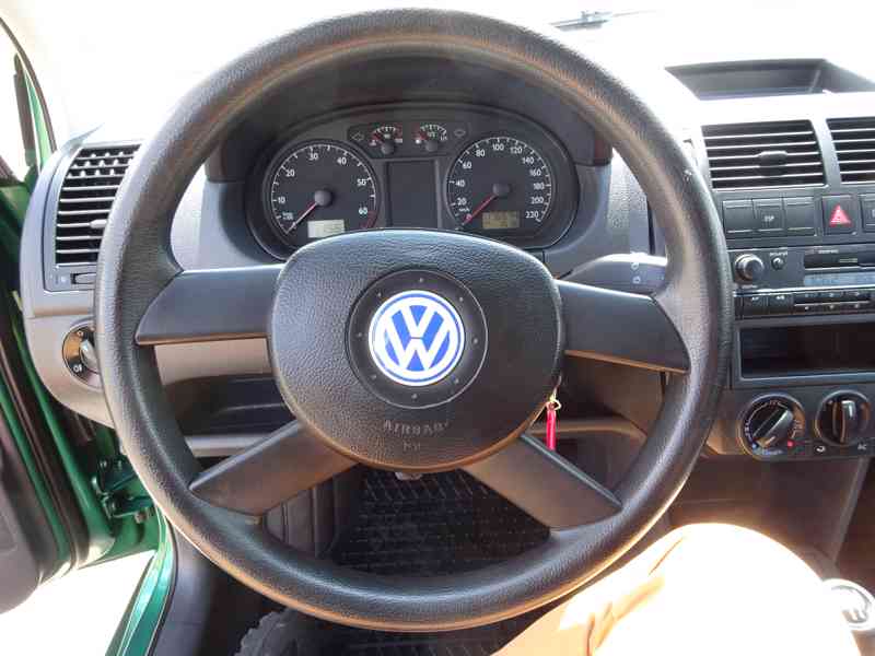 VW Polo 1.2i r.v.2002 (47 kw) STK:4/2027 - foto 11