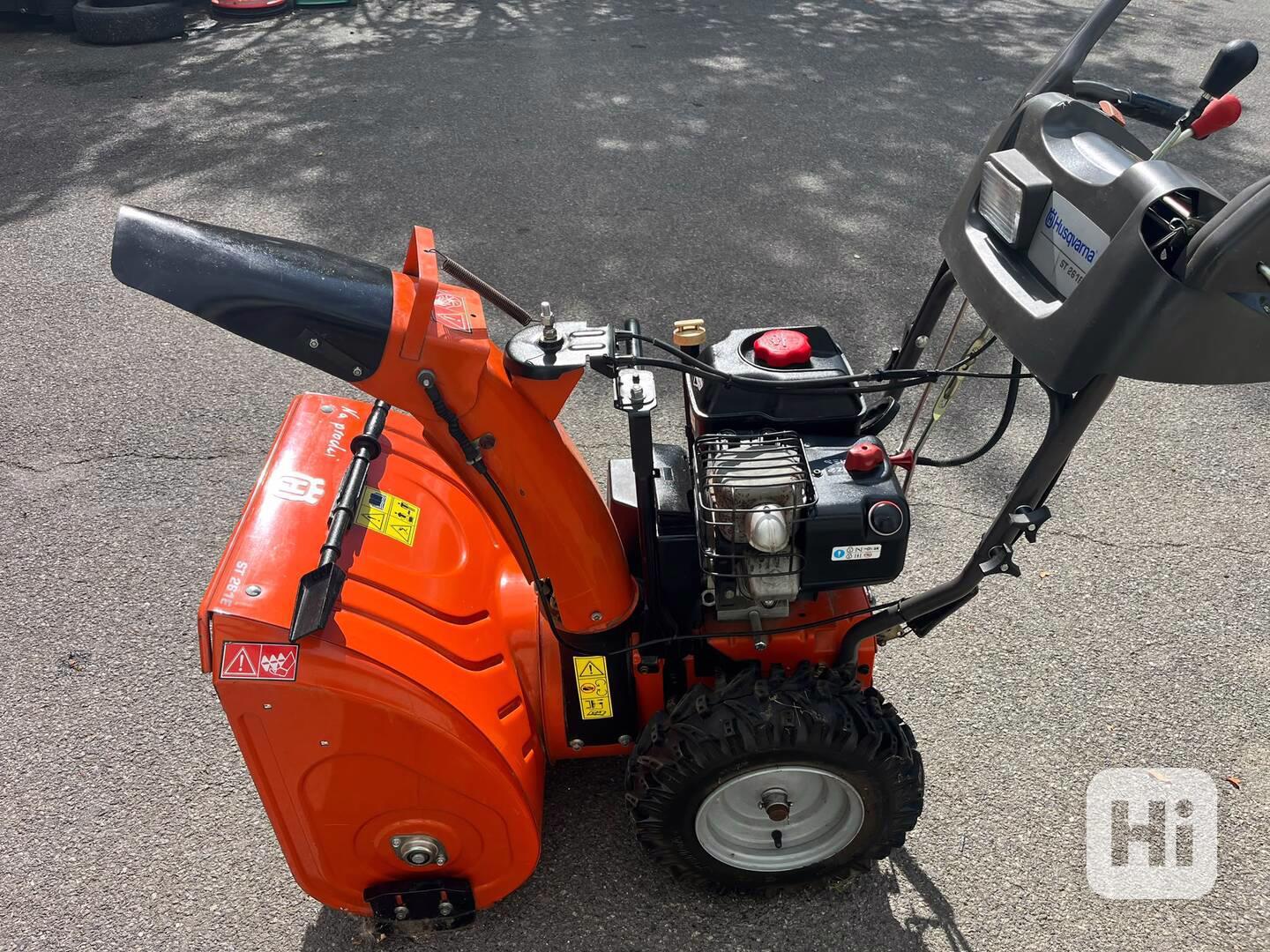 Sněhová fréza Husqvarna ST 261E - foto 1